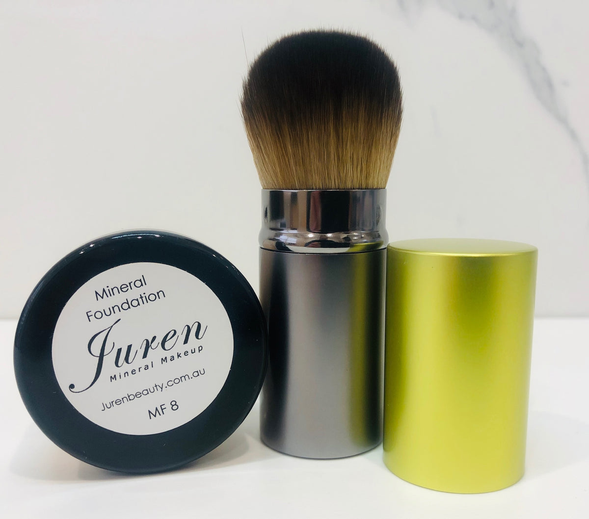Juren Mineral Foundation 7g and Retractable Vegan Kabuki Brush Combo