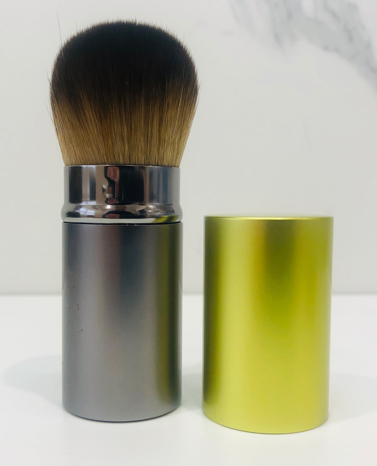 Juren Vegan Retractable Kabuki Brush